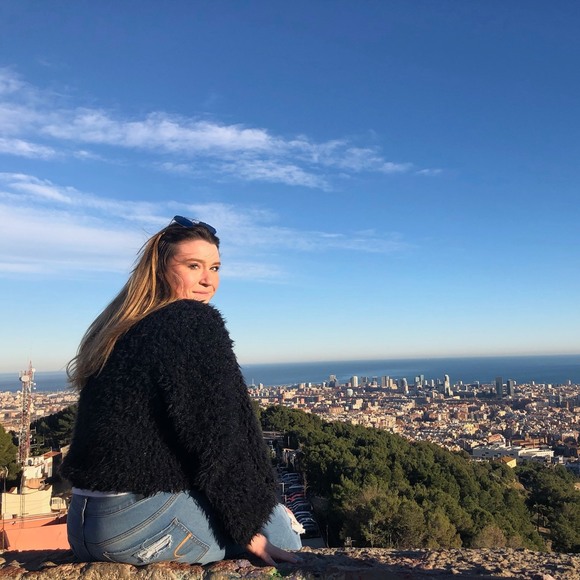 Meet your Posher, Katie - Picture 1 of 1